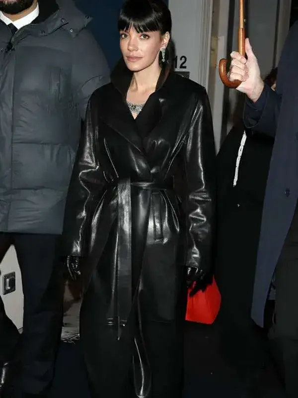 PFW-2026-Lily-Allen-Black-Leather-Coat PFW 2026 Lily Allen black leather coat in trench style for streetwear